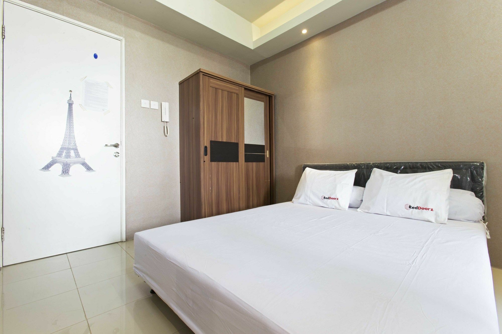 Reddoorz Apartment @ Pegangsaan Kelapa Gading 3 Джакарта Екстер'єр фото