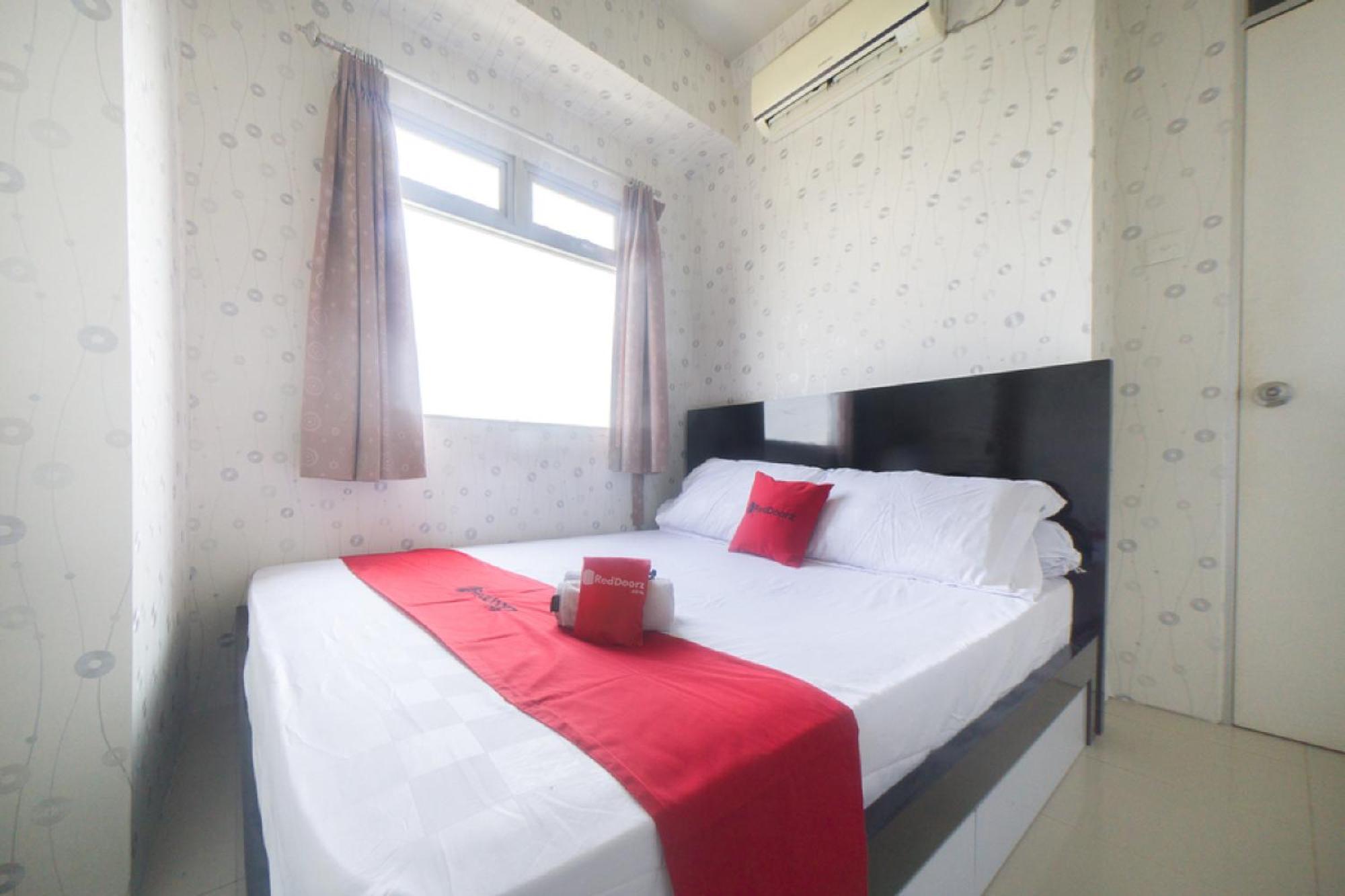 Reddoorz Apartment @ Pegangsaan Kelapa Gading 3 Джакарта Екстер'єр фото