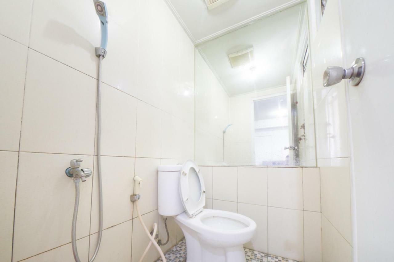 Reddoorz Apartment @ Pegangsaan Kelapa Gading 3 Джакарта Екстер'єр фото